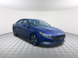 Used 2023 Hyundai Elantra Limited image 4