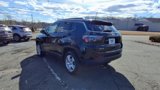 Used 2022 Jeep Compass Latitude image 5