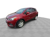 Certified 2022 Chevrolet Trax LS w/ Tint and Cruise Package image 4