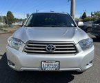 Used 2010 Toyota Highlander SE image 2