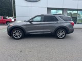 Certified 2022 Ford Explorer XLT w/ Equipment Group 202A image 4