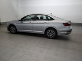 Used 2021 Volkswagen Jetta SE image 3