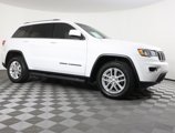 Used 2018 Jeep Grand Cherokee Laredo image 3