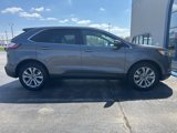 Used 2022 Ford Edge Titanium image 4