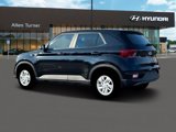 New 2025 Hyundai Venue SE image 4