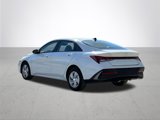 New 2025 Hyundai Elantra SE image 6
