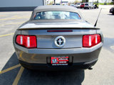 Used 2010 Ford Mustang Convertible image 4
