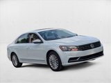 Used 2017 Volkswagen Passat 1.8T SE image 2
