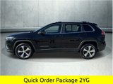 Used 2019 Jeep Cherokee Limited image 2