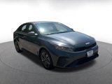 Used 2024 Kia Forte LXS image 3