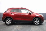 Used 2020 Chevrolet Trax LT w/ LT Convenience Package image 4