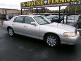 Used 2003 Lincoln Town Car Executive image 6