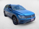 Used 2019 Volkswagen Tiguan SE w/ Panoramic Sunroof Package image 3