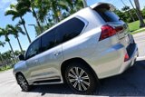 Used 2021 Lexus LX 570 4WD w/ Luxury Package image 5