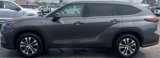 Used 2022 Toyota Highlander XLE image 5