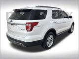 Certified 2016 Ford Explorer XLT w/ Equipment Group 202A image 5