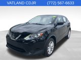 Used 2018 Nissan Rogue Sport S image 3