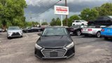 Used 2017 Hyundai Elantra SE image 2
