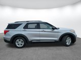 Certified 2023 Ford Explorer XLT w/ Equipment Group 202A image 4