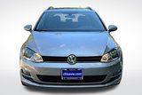 Used 2017 Volkswagen Golf S image 2