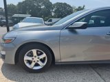 Used 2024 Chevrolet Malibu LT image 2