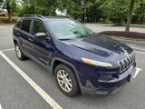 Used 2016 Jeep Cherokee Sport image 3