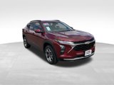 Used 2024 Chevrolet Trax LT w/ LT Convenience Package image 5