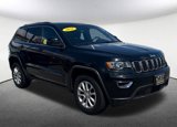 Used 2021 Jeep Grand Cherokee Laredo image 2