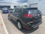 Used 2017 Nissan Rogue SV image 5