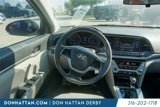 Used 2017 Hyundai Elantra SE image 5