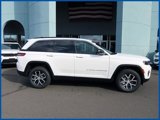 New 2025 Jeep Grand Cherokee Limited image 2