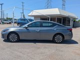 Used 2023 Nissan Altima 2.5 SV image 3