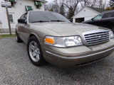Used 2004 Ford Crown Victoria LX image 3
