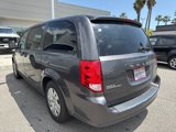 Used 2018 Dodge Grand Caravan SE w/ UConnect Hands-Free Group image 2