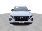 Used 2024 Hyundai Tucson SE image 3
