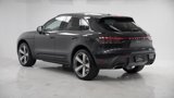 Used 2024 Porsche Macan image 3