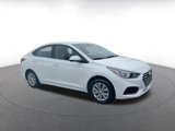 Used 2022 Hyundai Accent SE image 2