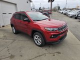 New 2025 Jeep Compass Latitude image 3