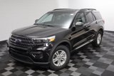 Used 2022 Ford Explorer XLT image 3