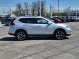 Used 2017 Nissan Rogue SL w/ SL Premium Package image 4