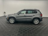 Used 2016 Volkswagen Tiguan SE image 2