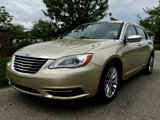 Used 2011 Chrysler 200 Limited image 2