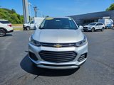 Used 2022 Chevrolet Trax LT w/ Driver Confidence Package image 3
