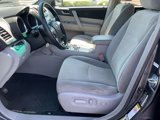 Used 2012 Toyota Highlander FWD image 3
