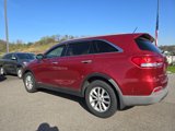 Used 2016 Kia Sorento LX image 3