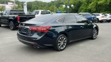 Used 2017 Toyota Avalon XLE Premium image 5