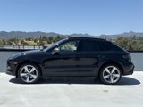Used 2024 Porsche Macan Turbo image 2