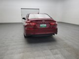 Used 2019 Toyota Camry SE image 6