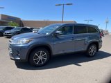 Used 2019 Toyota Highlander XLE image 1