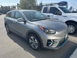 Used 2022 Kia Niro EX image 4